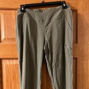 Mountain Hardwear Women’s Hiking Pants